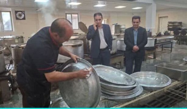 بازدید سرزده قائممقام دانشگاه فرهنگیان از سلفسرویس و آشپزخانه دانشکده علوم تربیتی دانشگاه فرهنگیان آذربایجانشرقی