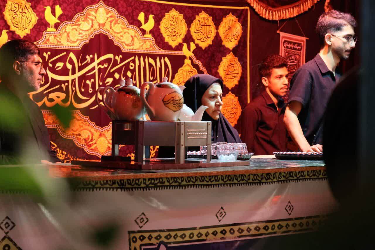 معلمان فردا، خدمتگزاران امروز عاشورا؛ فعالیتهای فرهنگی و تربیتی موکب دانشگاه فرهنگیان در چهارمحال و بختیاری