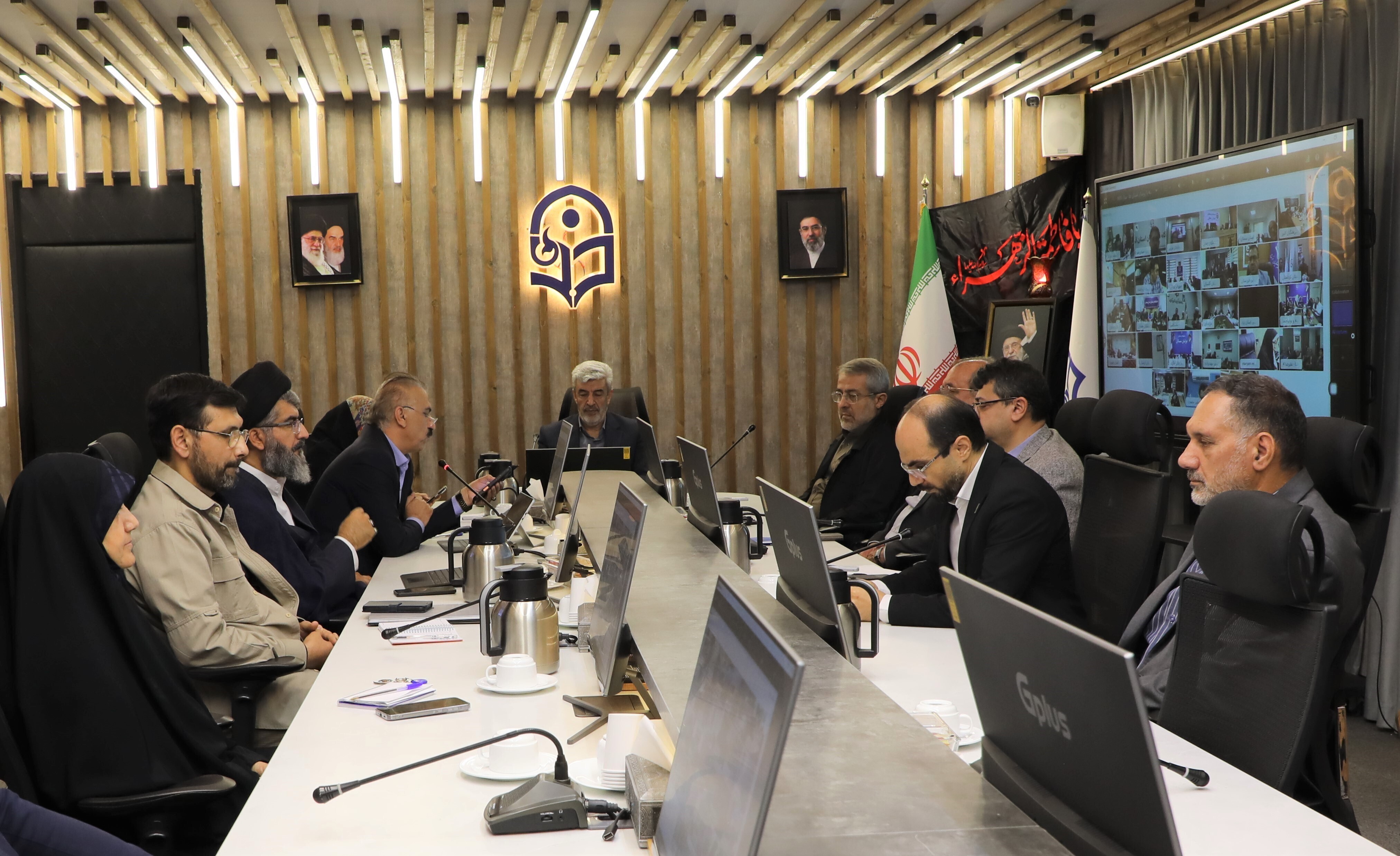 Emphasis on the Independence of Provincial Universities by the President of Farhangian University