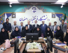 نشست صمیمی مدیر کل شاهد و ایثارگران سازمان مرکزی دانشگاه فرهنگیان با مسئولین استانی،کارشناسان و دانشجویان شاهد استان اصفهان