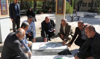 حضور کاظم دلقندی، مشاور سرپرست دانشگاه فرهنگیان به همراه تیم اجرایی دانشگاه فرهنگیان اصفهان بر سر مزار شهدای گمنام دانشگاه فرهنگیان اصفهان