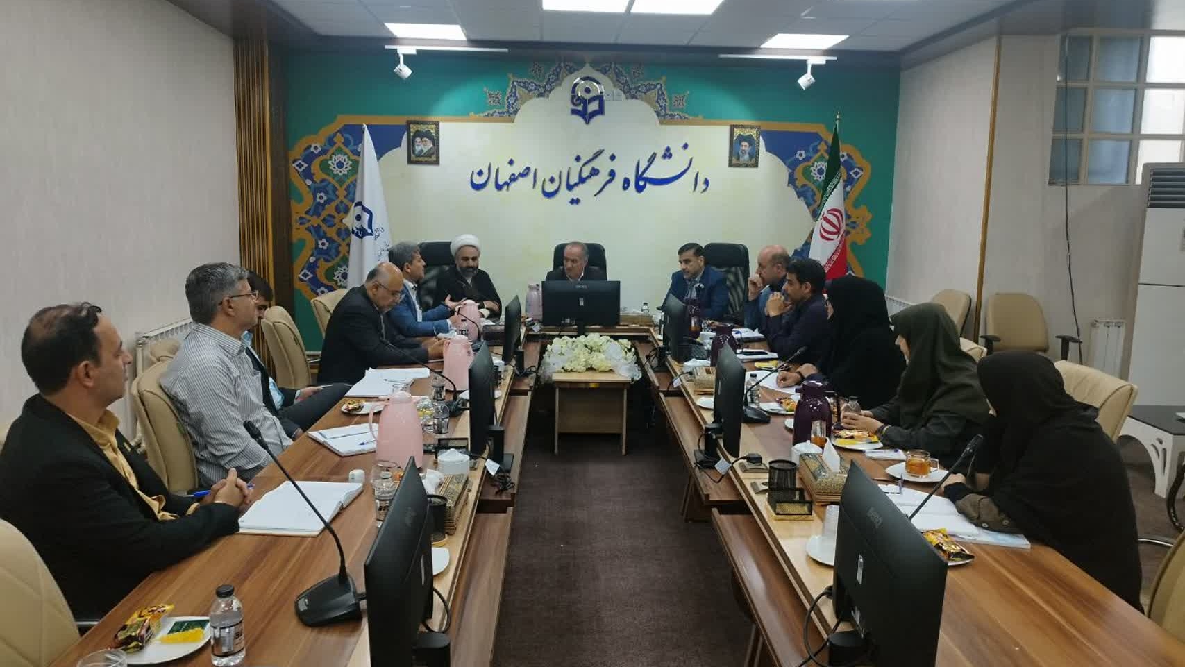 برگزاری نشست  هیئت رئیسه دانشگاه فرهنگیان اصفهان
