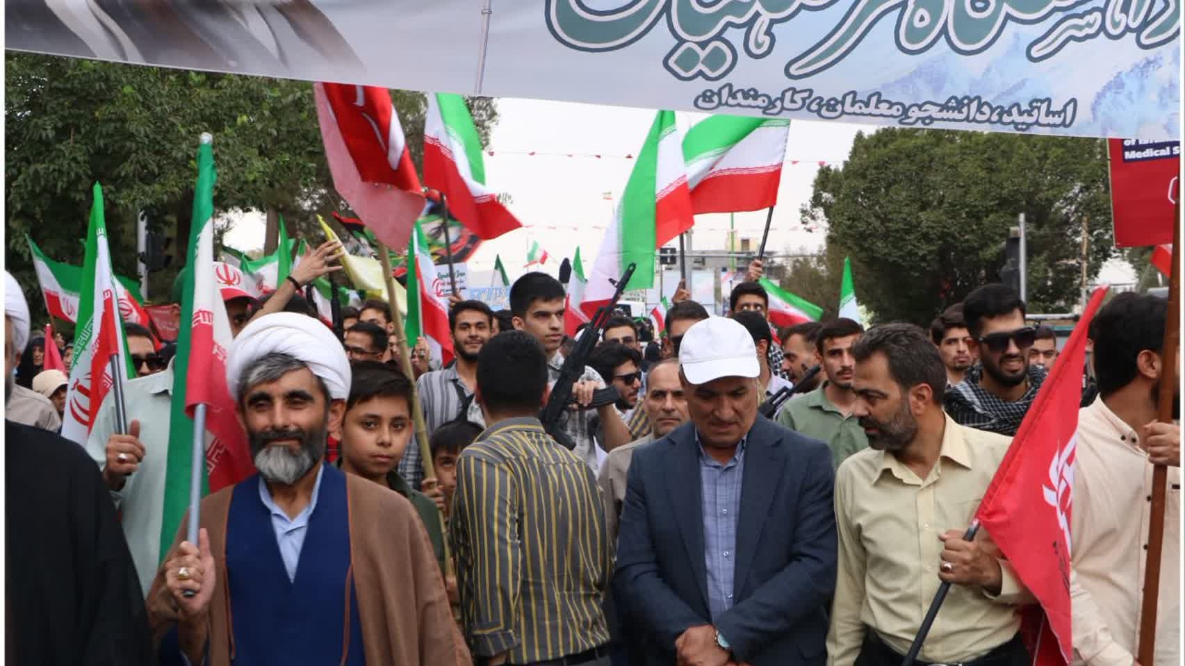 حضور پرشور و حماسی جان‌فدایان دانشگاه فرهنگیان اصفهان در برنامه «جان‌فدا» استان اصفهان به روایت تصویر