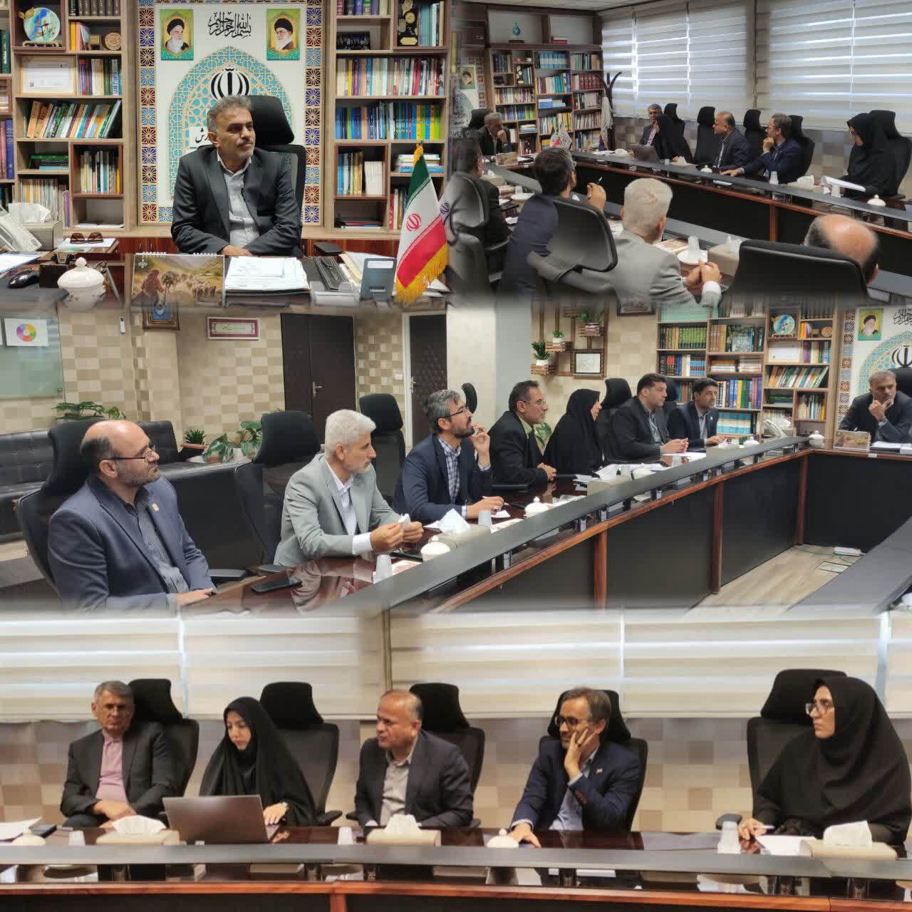 هم‌افزایی استراتژیک دانشگاه فرهنگیان فارس و اداره کل آموزش و پرورش استان؛ تمرکز بر تربیت نیروی انسانی تحول‌گرا و رفع چالش‌های زیرساختی