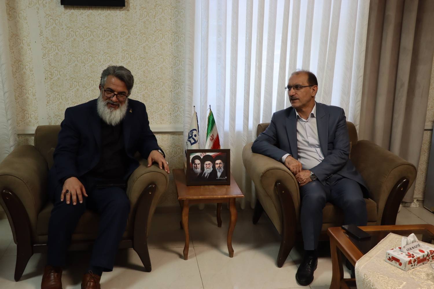 دیدار مدیرکل امور شاهد و ایثارگران دانشگاه با سرپرست دانشگاه فرهنگیان گیلان