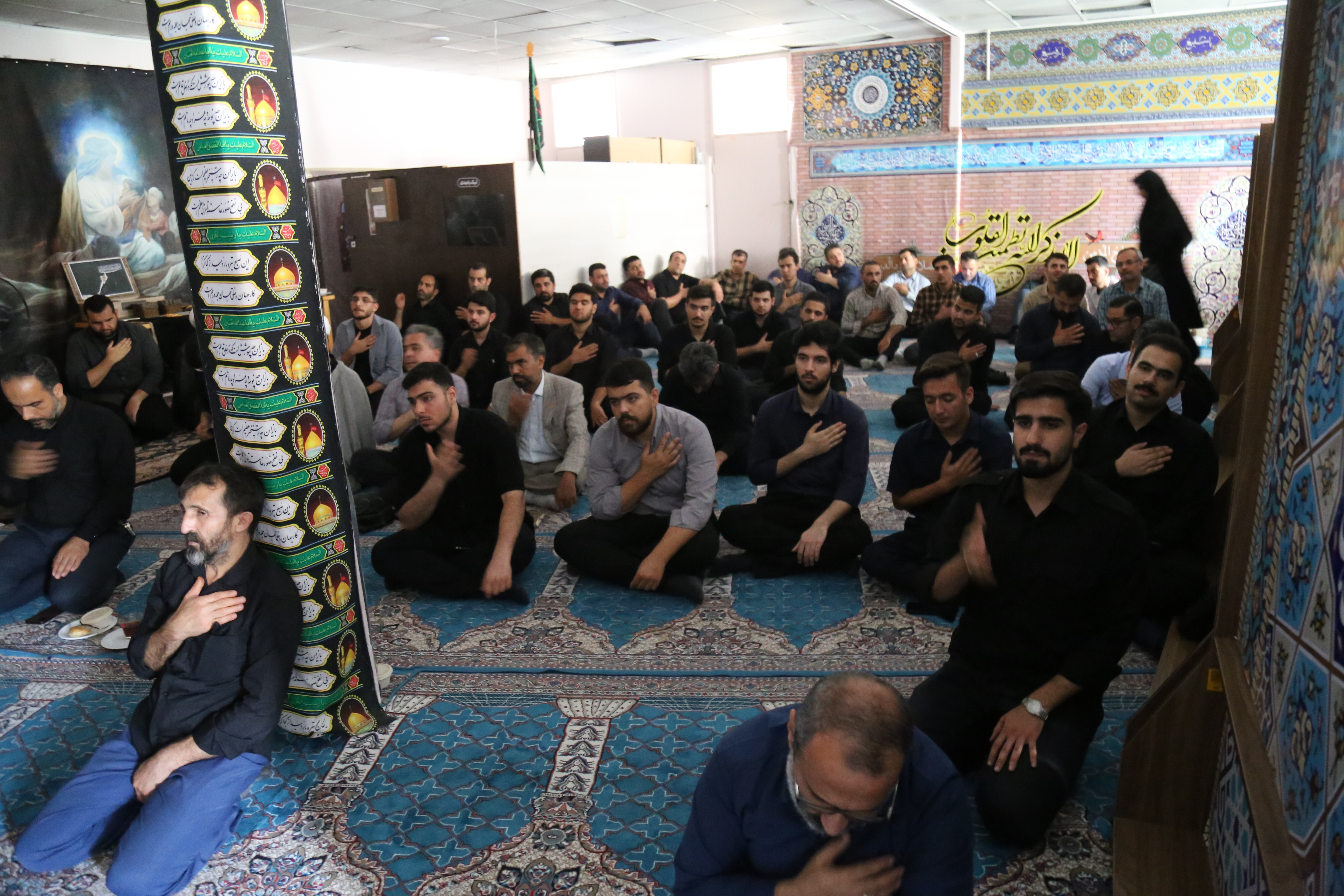مراسم بزرگداشت رهبر شهید با حضور مسئولان استانی در دانشگاه فرهنگیان گلستان برگزار شد