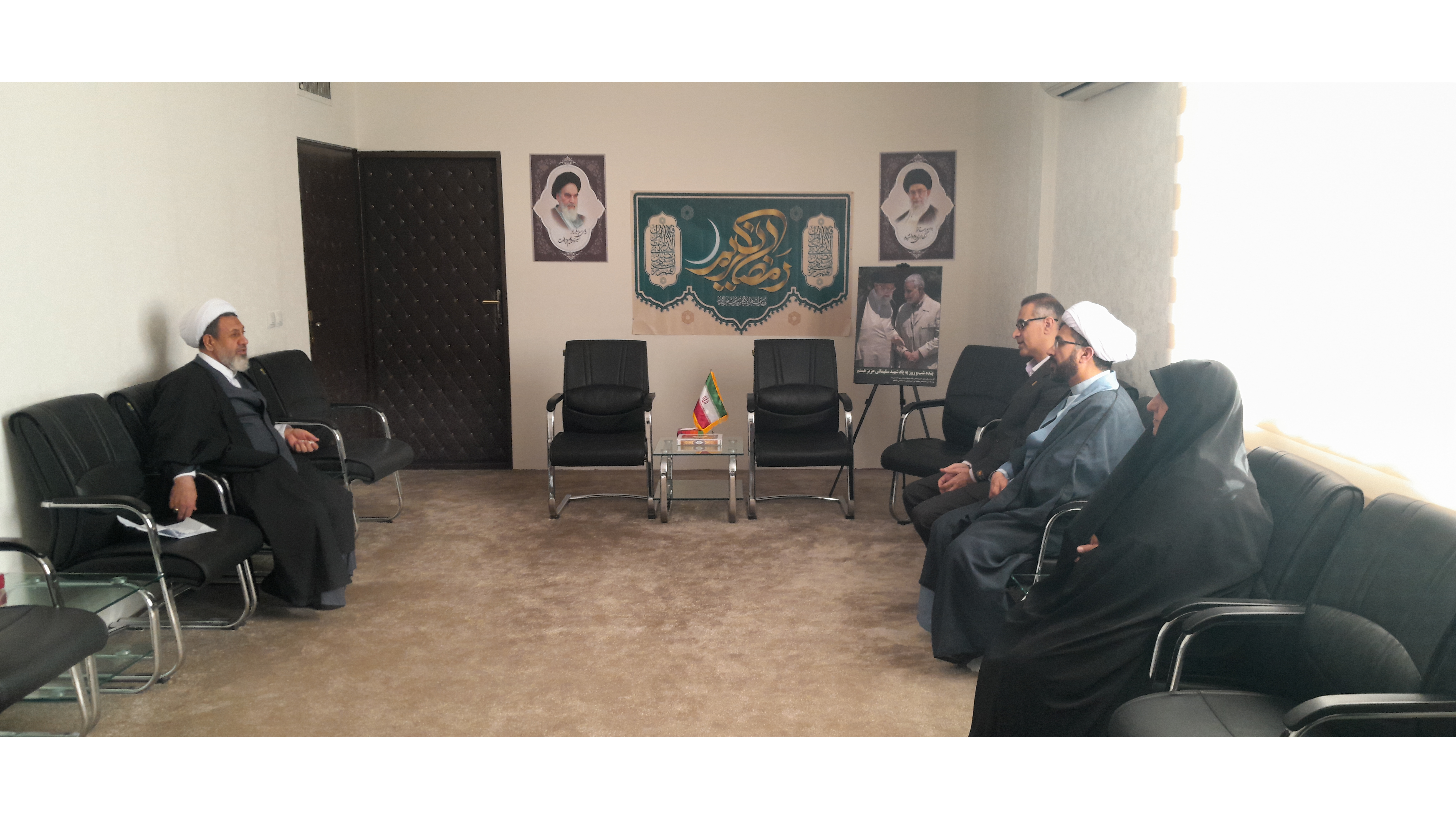 رئیس دانشگاه فرهنگیان کرمان با نماینده ولی فقیه در استان کرمان دیدار کرد