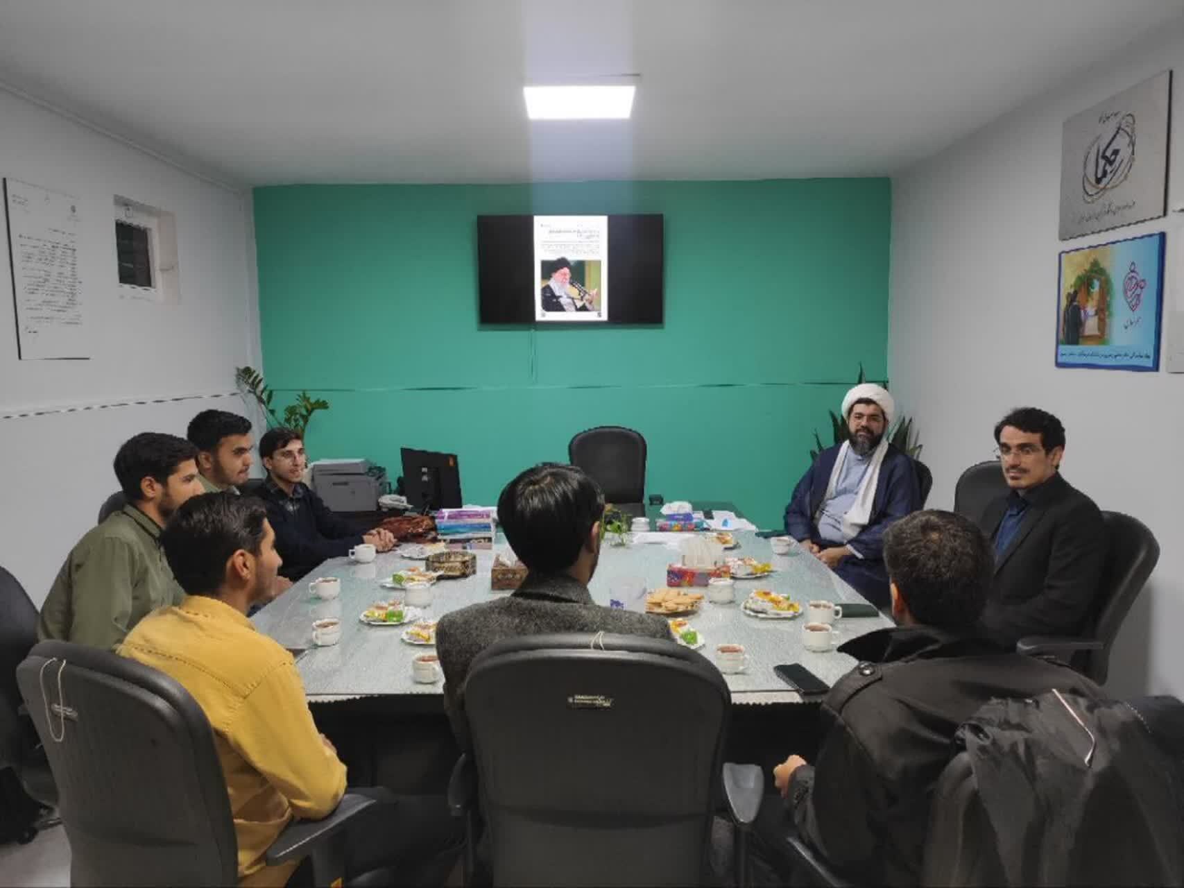 تقدیر از دانشجو-معلمان برتر قرآنی و ستایشگری (رتبه های کشوری و استانی) توسط حجت الاسلام طلابیگی  مسئول نهاد نمایندگی مقام معظم رهبری دانشگاه فرهنگیان خراسان رضوی
