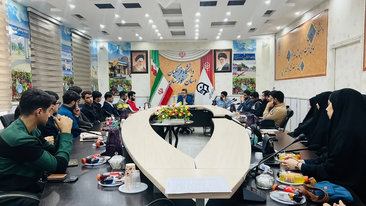 همفکری فعالین رسانه ای با سرپرست دانشگاه فرهنگیان خوزستان