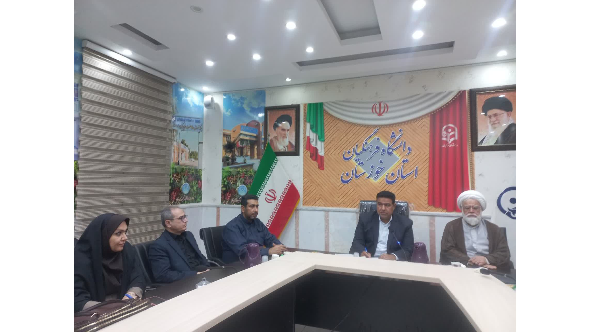 جلسه شورای فرهنگی دانشگاه فرهنگیان خوزستان با محوریت برنامهریزی سوگواره حسینی و اربعین