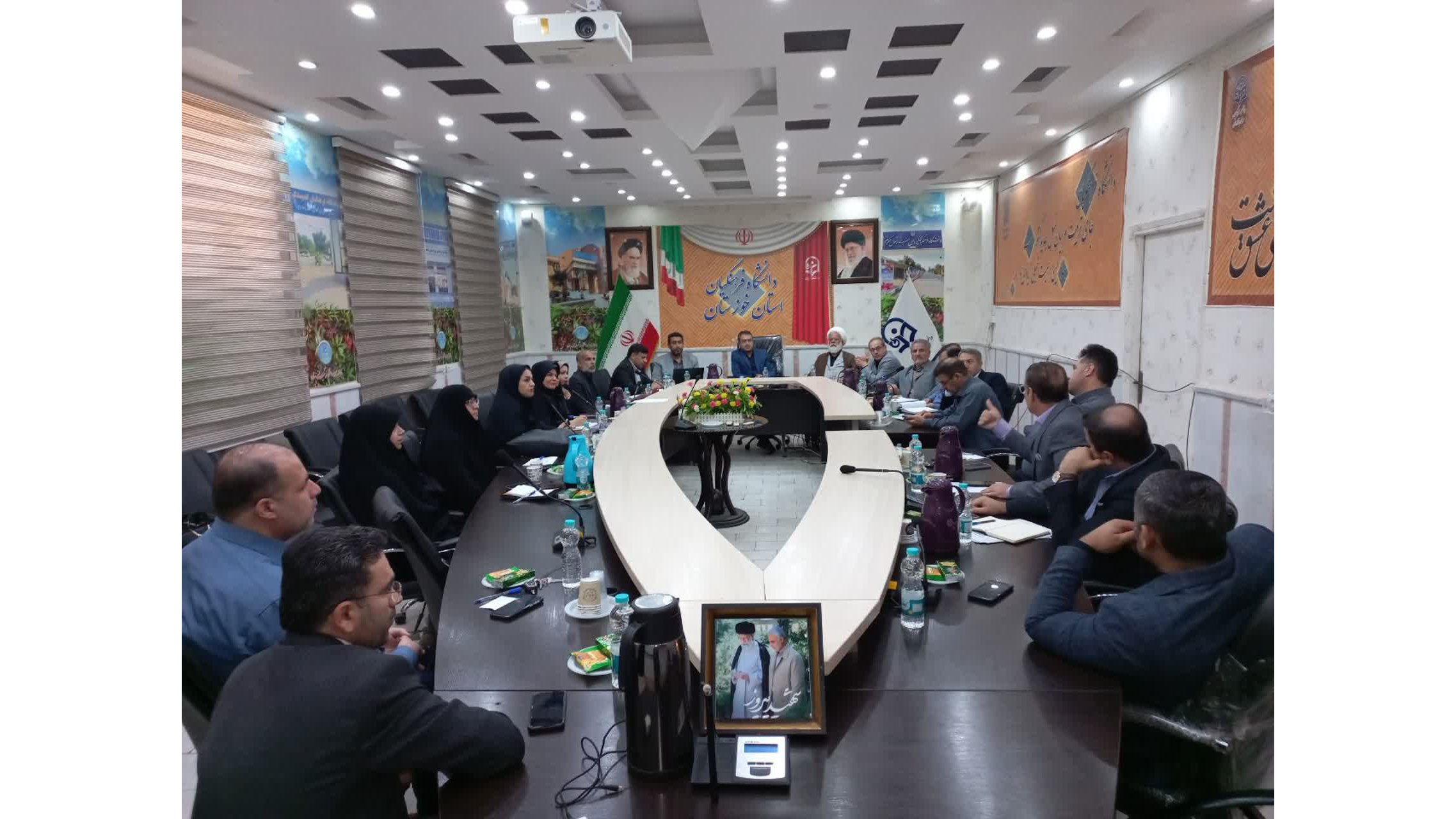 برگزاری جلسه شورای آموزشی دانشگاه فرهنگیان خوزستان در مردادماه