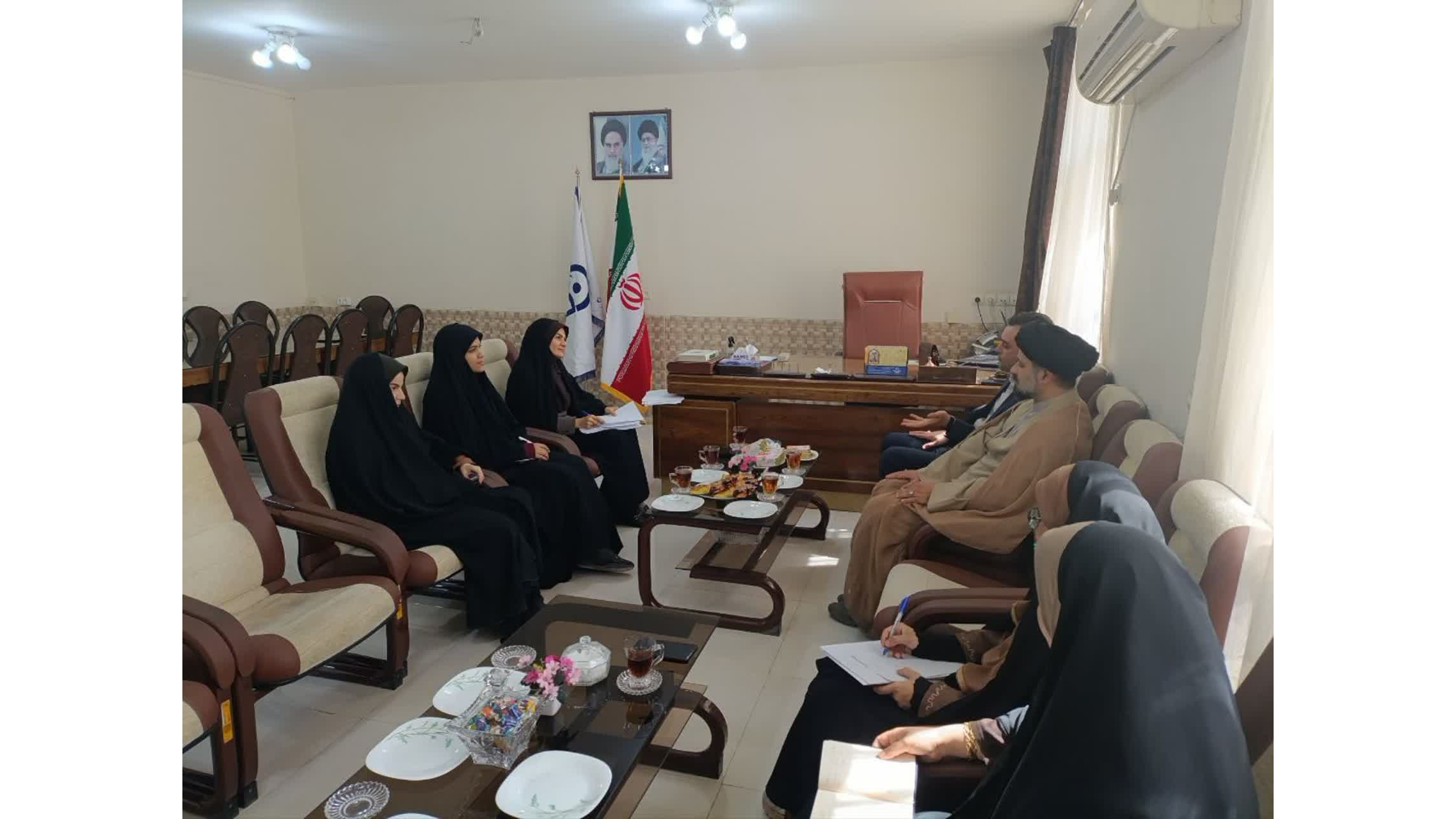 برگزاری جلسه مشترک بررسی مسائل و چالش‌های حوزه امور فرهنگی در دو مرکز آموزش حضرت خدیجه کبری(س) و شیخ انصاری دزفول