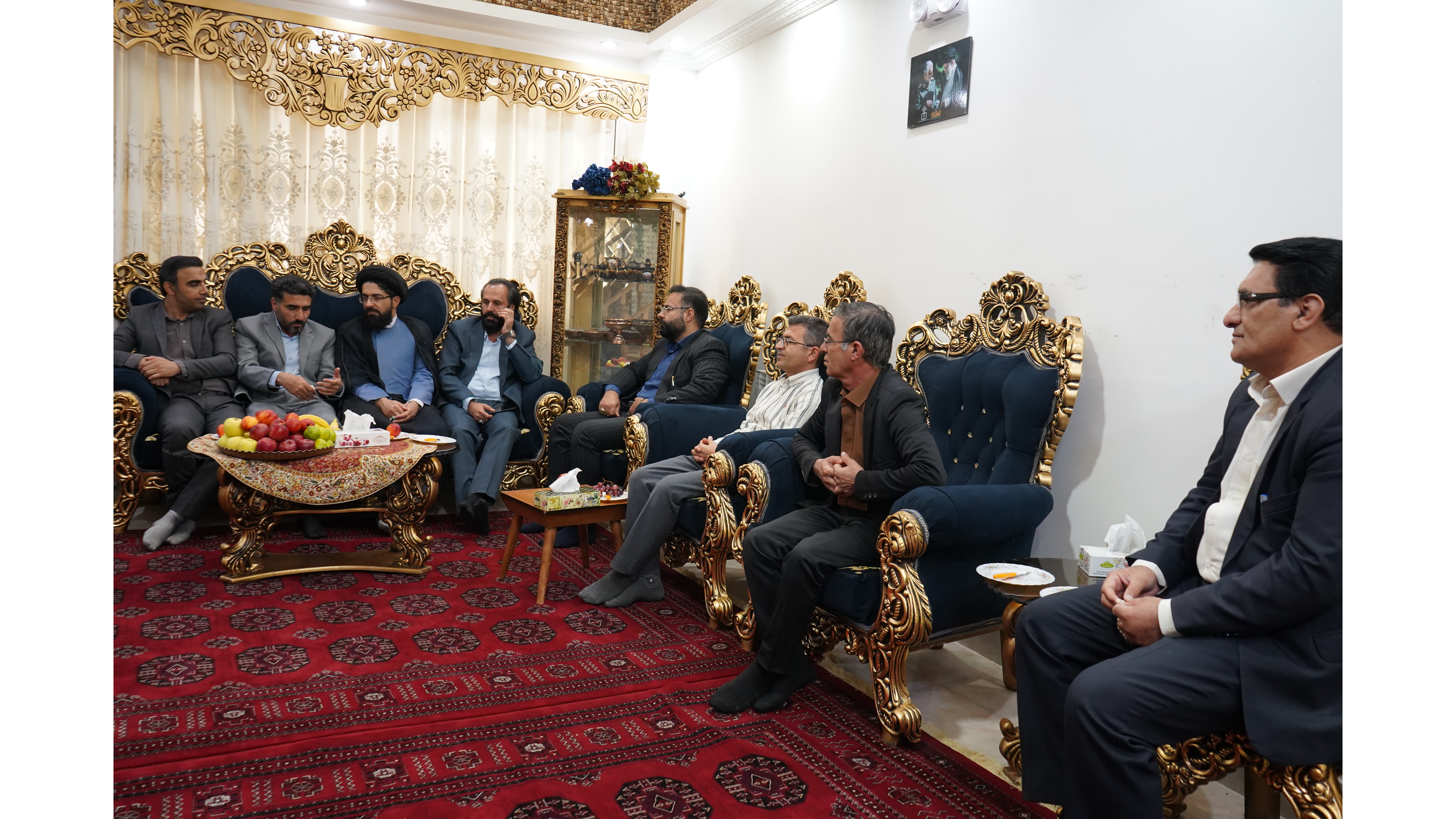 دیدار مسئولان دانشگاه فرهنگیان با خانواده شهید افشار
