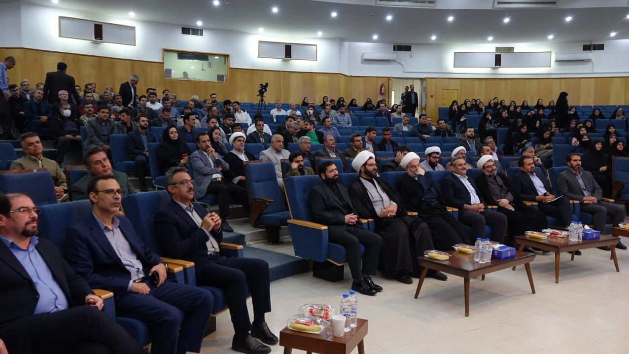 آیین تجدید میثاق دانشگاهیان کردستان با آرمان‌های رهبر شهید انقلاب