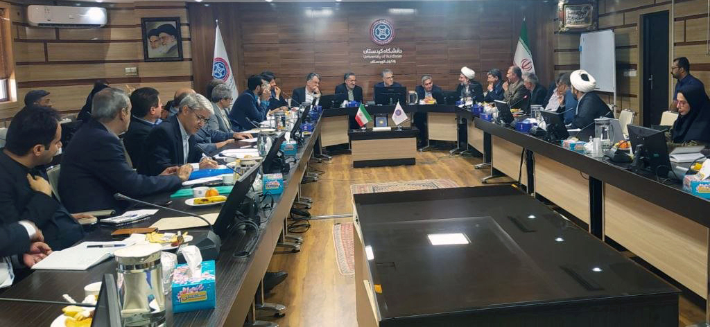 تأکید بر تقویت تعامل دانشگاه‌های کردستان و نمایندگان مجلس برای حمایت از توسعه آموزش عالی