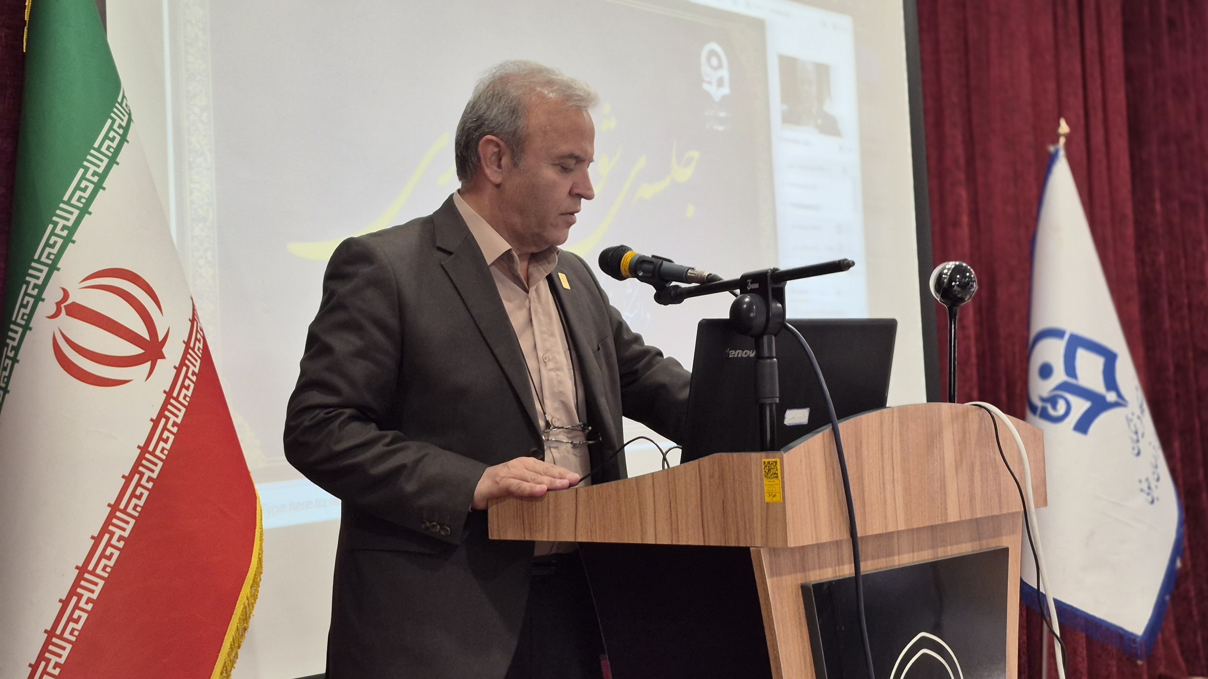 تأکید بر «وحدت سازمانی» و «بهره‌وری» در جلسه شورای اداری دانشگاه فرهنگیان خراسان جنوبی