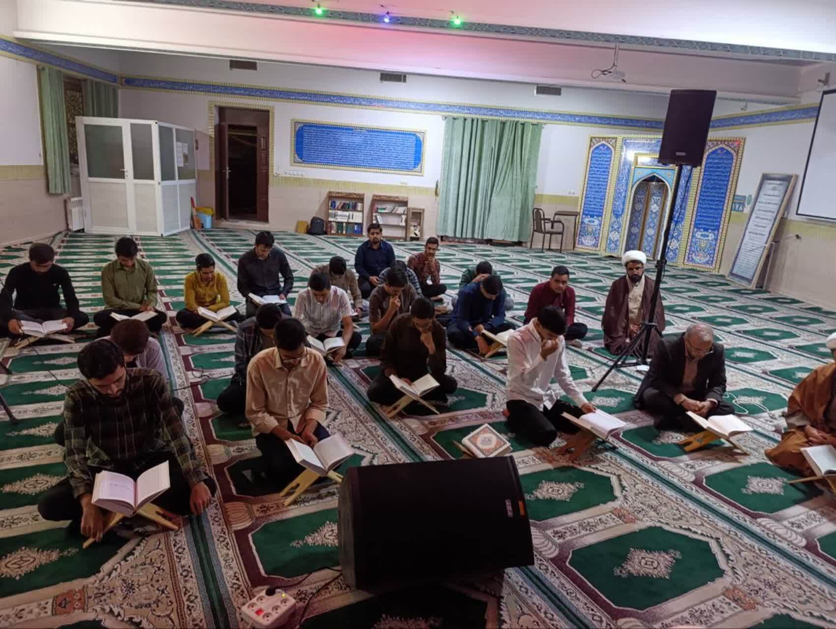 افتتاح طرح سنجش سواد قرآنی در دانشگاه فرهنگیان خراسان جنوبی؛ آغاز به کار رسمی کانون‌های قرآن و عترت