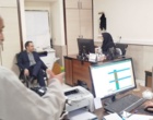 بازدید رئیس دانشگاه از روند برگزاری آزمون‌های مجازی؛ بررسی تصادفی سؤالات و ارزیابی استانداردهای آزمون