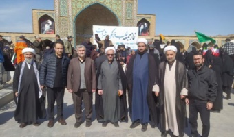 هیأت رئیسه دانشگاه فرهنگیان استان قزوین روز جمعه ۱۵ اسفندماه با حضور در آیین عبادی نماز جمعه این هفته، در کنار سایر اقشار مردم در این مراسم شرکت کردند.