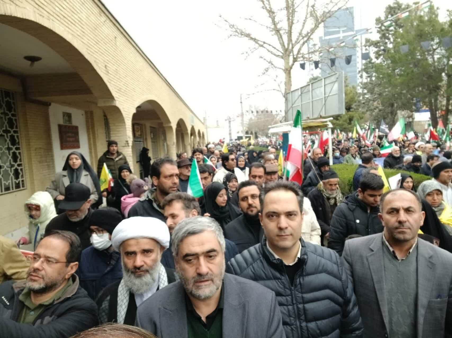 تجلی همبستگی دانشگاه فرهنگیان قزوین در راهپیمایی روز جهانی قدس