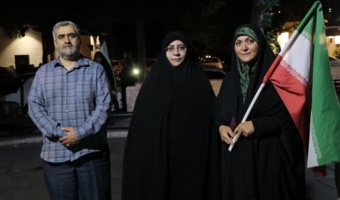موکب دانشگاه فرهنگیان قزوین به همت اداره فرهنگی، با رویکرد آموزشی و با حضور همسر شهید عباسی برپا شد