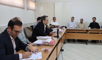 نشست مدیریت دانشگاه با کارکنان حوزه خدمات و نگهبانی