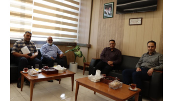 به مناسبت هفته دفاع مقدس  فرماندهان و رزمندگان دوران دفاع مقدس  با رئیس دانشگاه فرهنگیان دیدار و گفتگو کردند