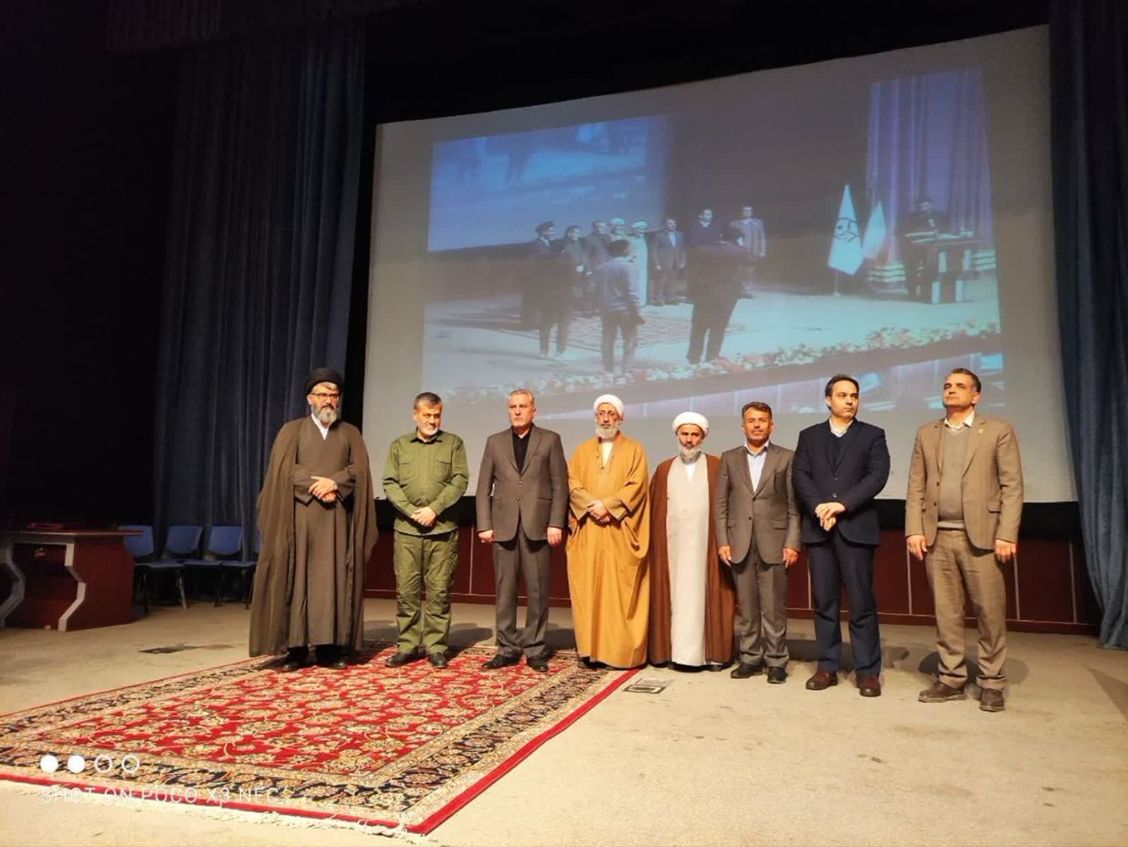 حفظ عزت و استقلال کشور در گرو میدان‌داری علمی و روشنگری معلمان است