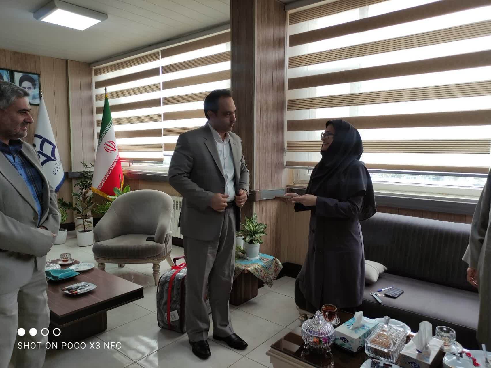 قدردانی از خدمات علمی و مدیریتی بهاره فضلی در دانشگاه فرهنگیان قزوین