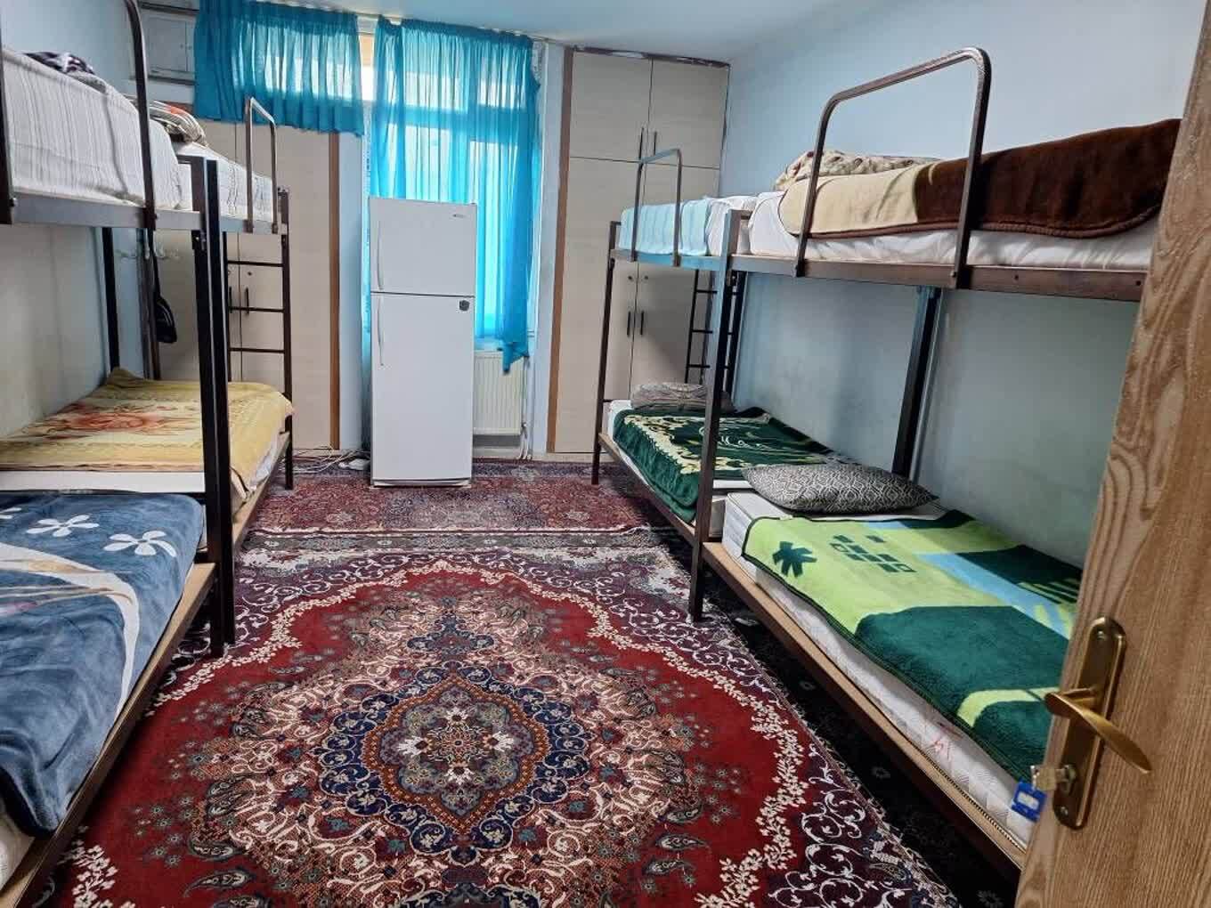 عزم جدی برای ارتقای بهداشت و نظم در سراهای دانشجویی؛ خانه‌تکانی سراهای دانشجویی با همت معاونت فرهنگی و دانشجویی