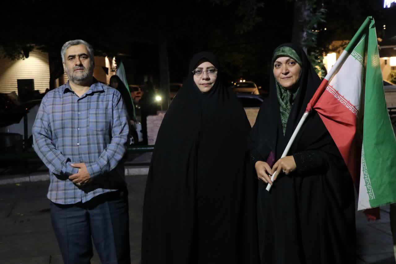 موکب دانشگاه فرهنگیان قزوین به همت اداره فرهنگی، با رویکرد آموزشی و با حضور همسر شهید عباسی برپا شد