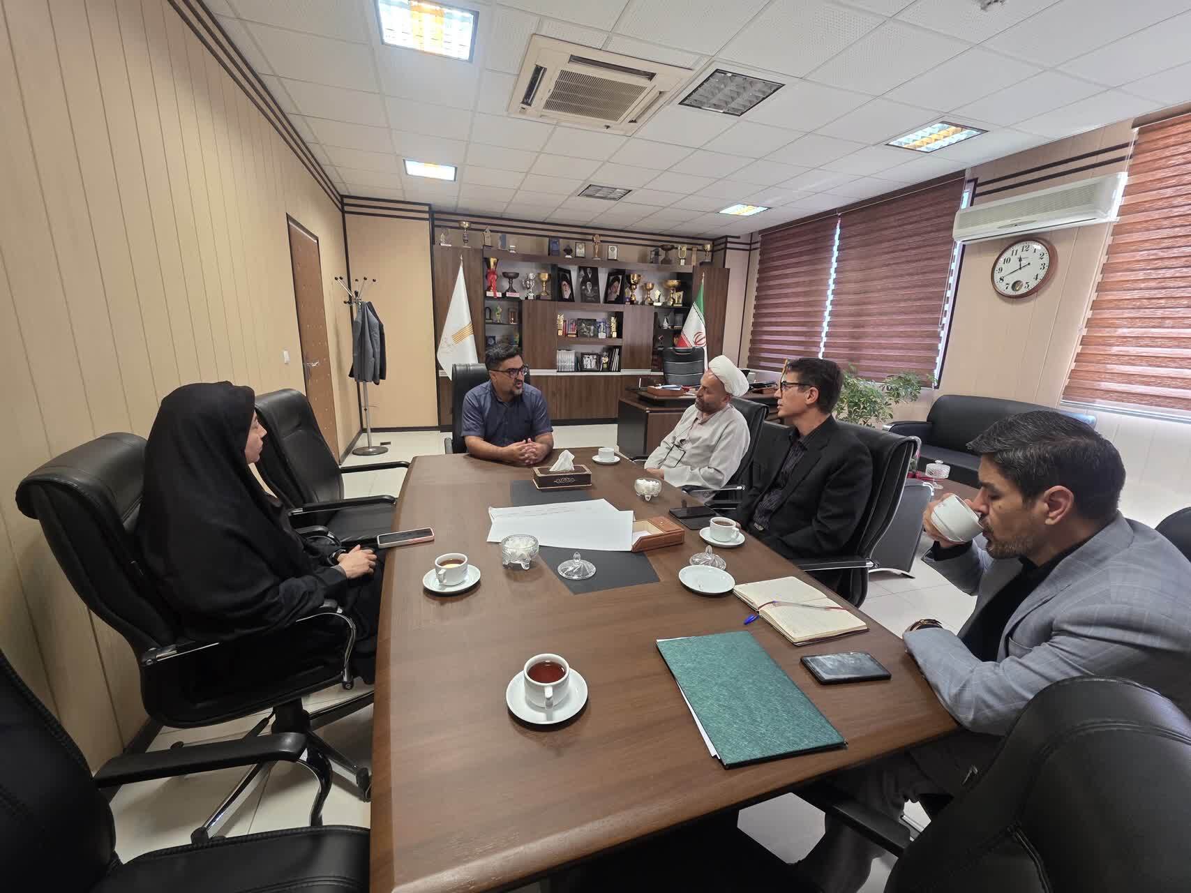 همکاری راهبردی دانشگاه فرهنگیان قزوین و دانشگاه جامع علمی کاربردی در مسیر مهارت آموزی