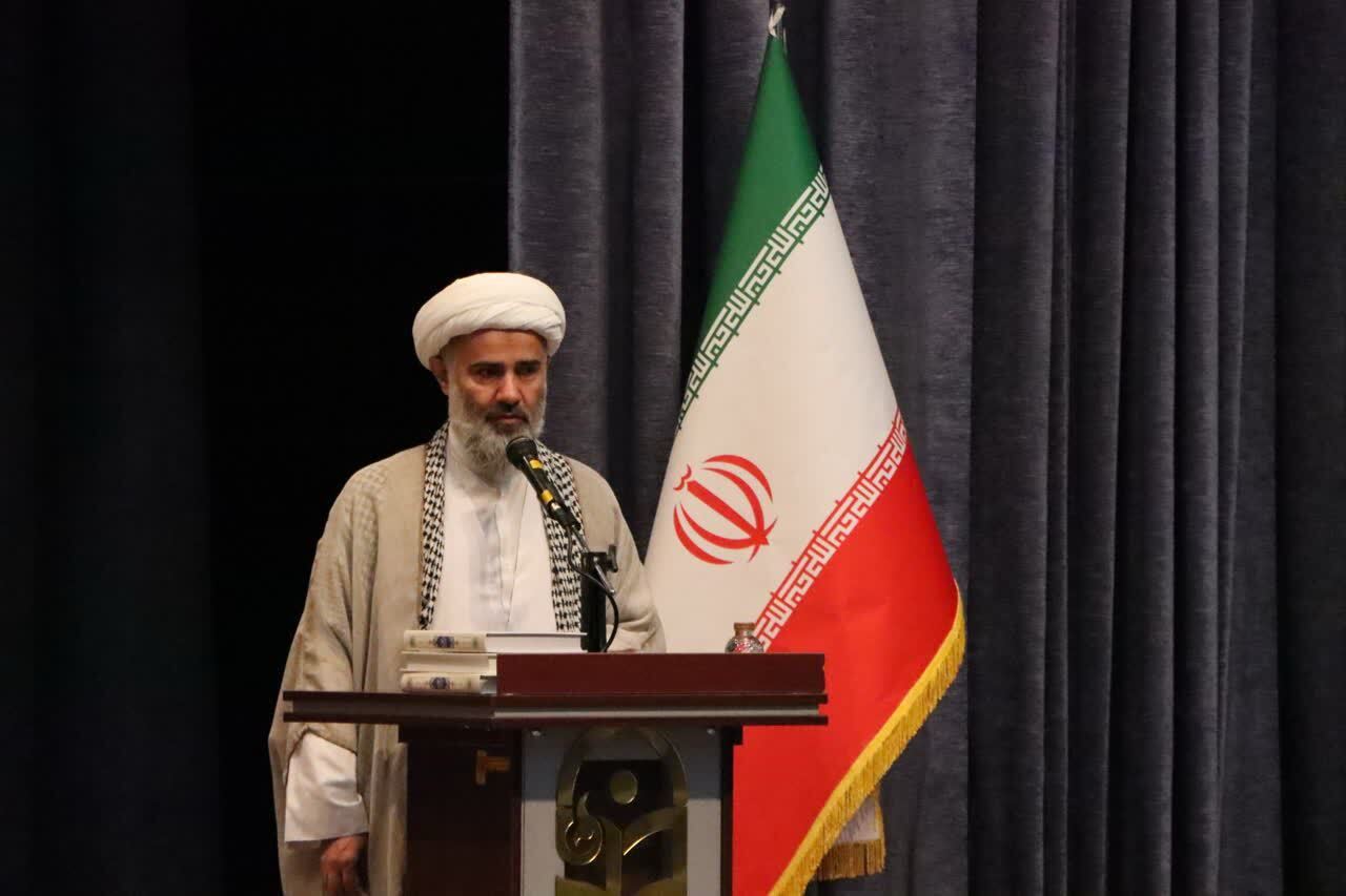 مسئول دفتر نهاد نمایندگی رهبری در دانشگاه فرهنگیان قزوین: علم بدون «هدایت»، فاقد اعتبار است / ایمان و عمل صالح، دو بال حرکت دانشگاهی