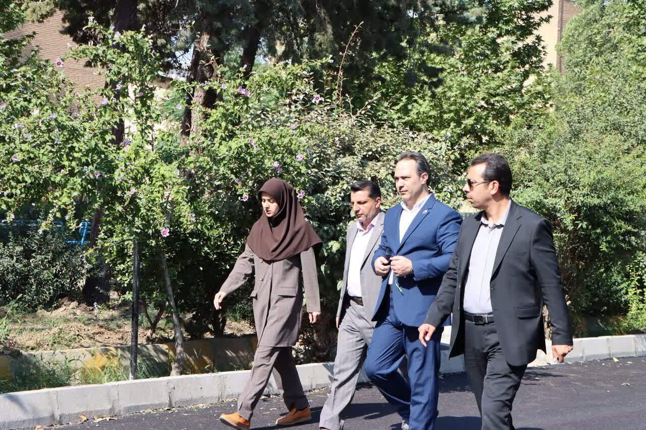 بازدید رییس دانشگاه فرهنگیان قزوین از بخش های مختلف دانشگاه