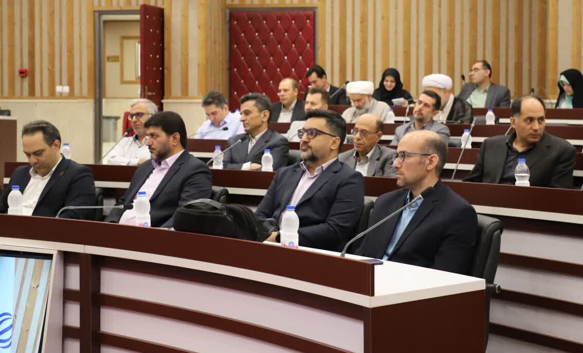 برگزاری نشست راهبردی هماهنگی بازگشایی حضوری مراکز آموزش عالی استان قزوین با حضور مدیران ارشد استانی و رؤسای دانشگاه‌های استان