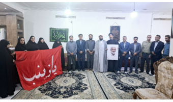 دیدار سرپرست دانشگاه فرهنگیان استان با خانواده شهید حاج احمد اعرابی