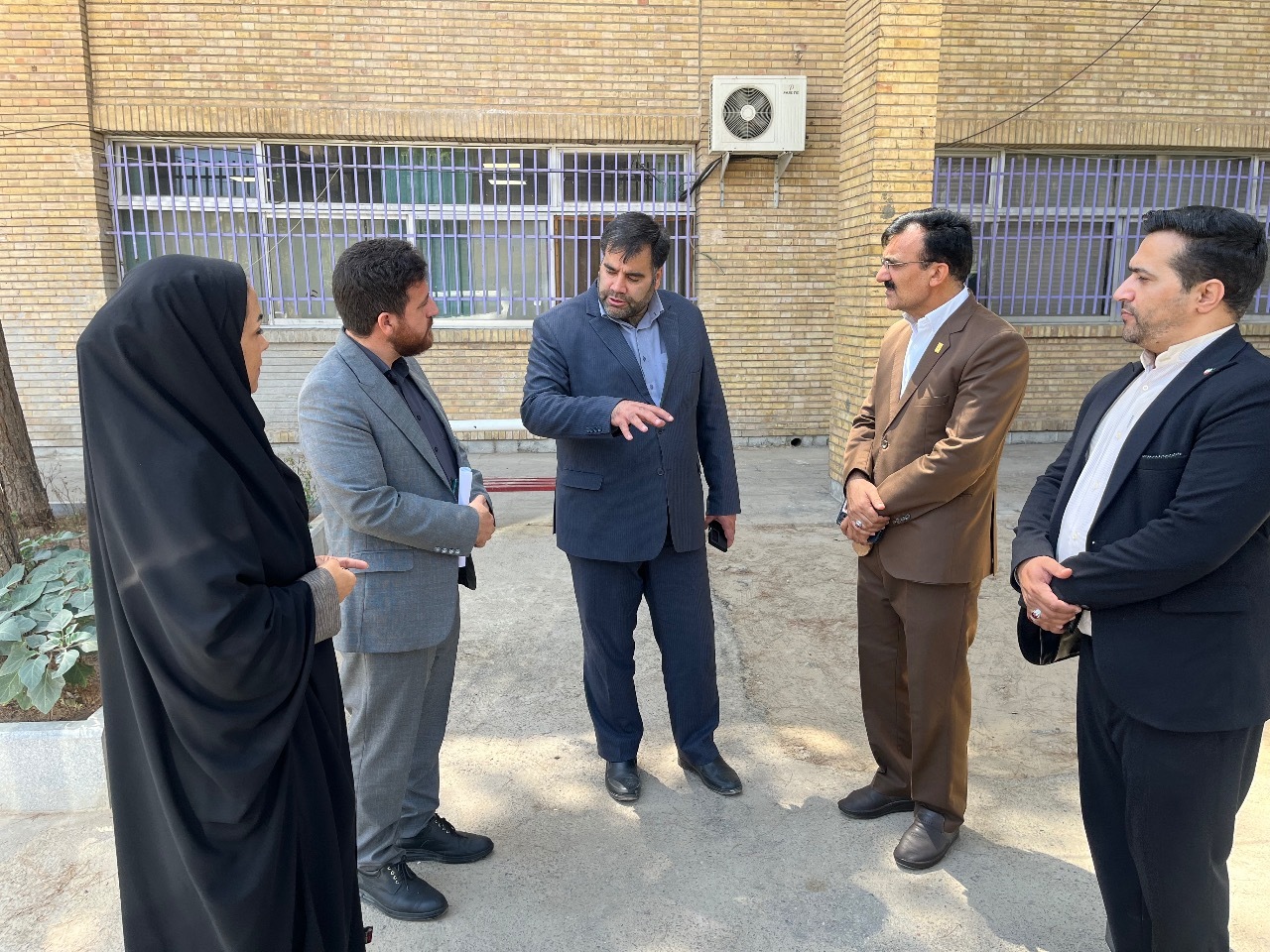 بازدید مدیرکل نوسازی مدارس استان از دانشکده علوم انسانی و دیدار با سرپرست دانشگاه فرهنگیان