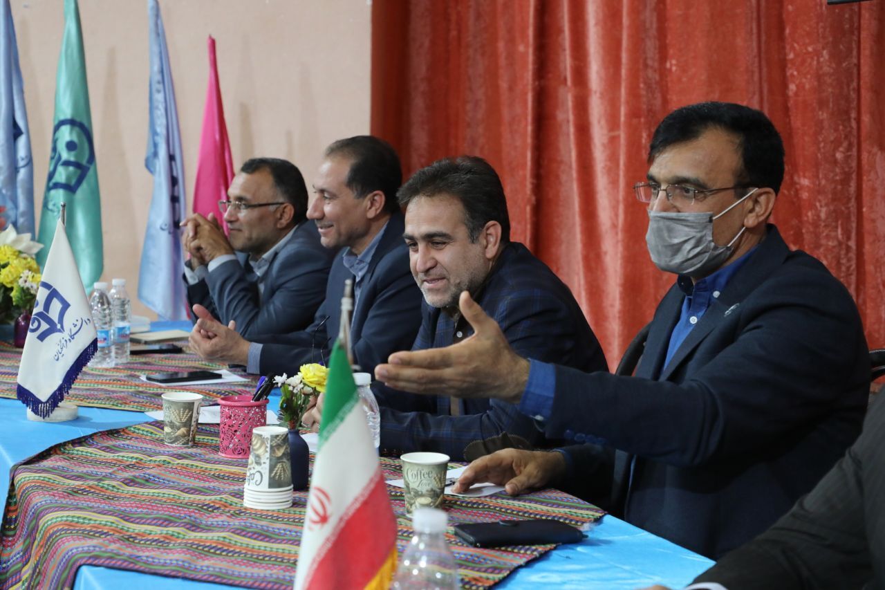 برگزاری نشست پرسش و پاسخ دانشجویی در دانشکده علوم انسانی دانشگاه فرهنگیان استان