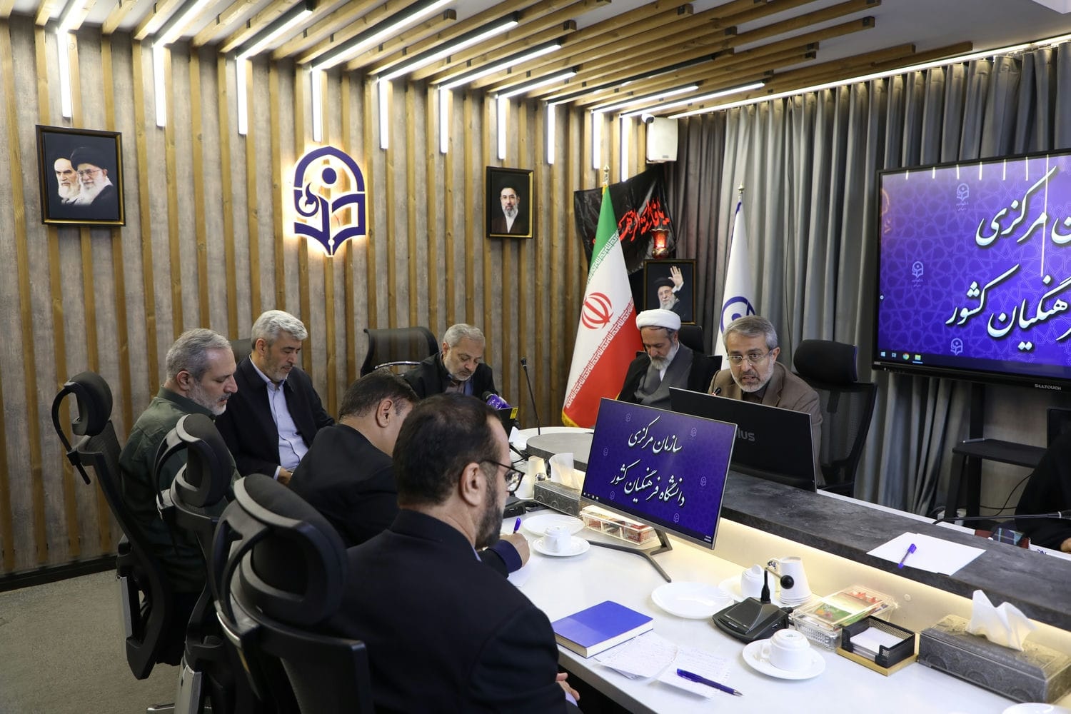 برگزاری جلسه هیات رییسه دانشگاه فرهنگیان با حضور وزیر آموزش و پرورش