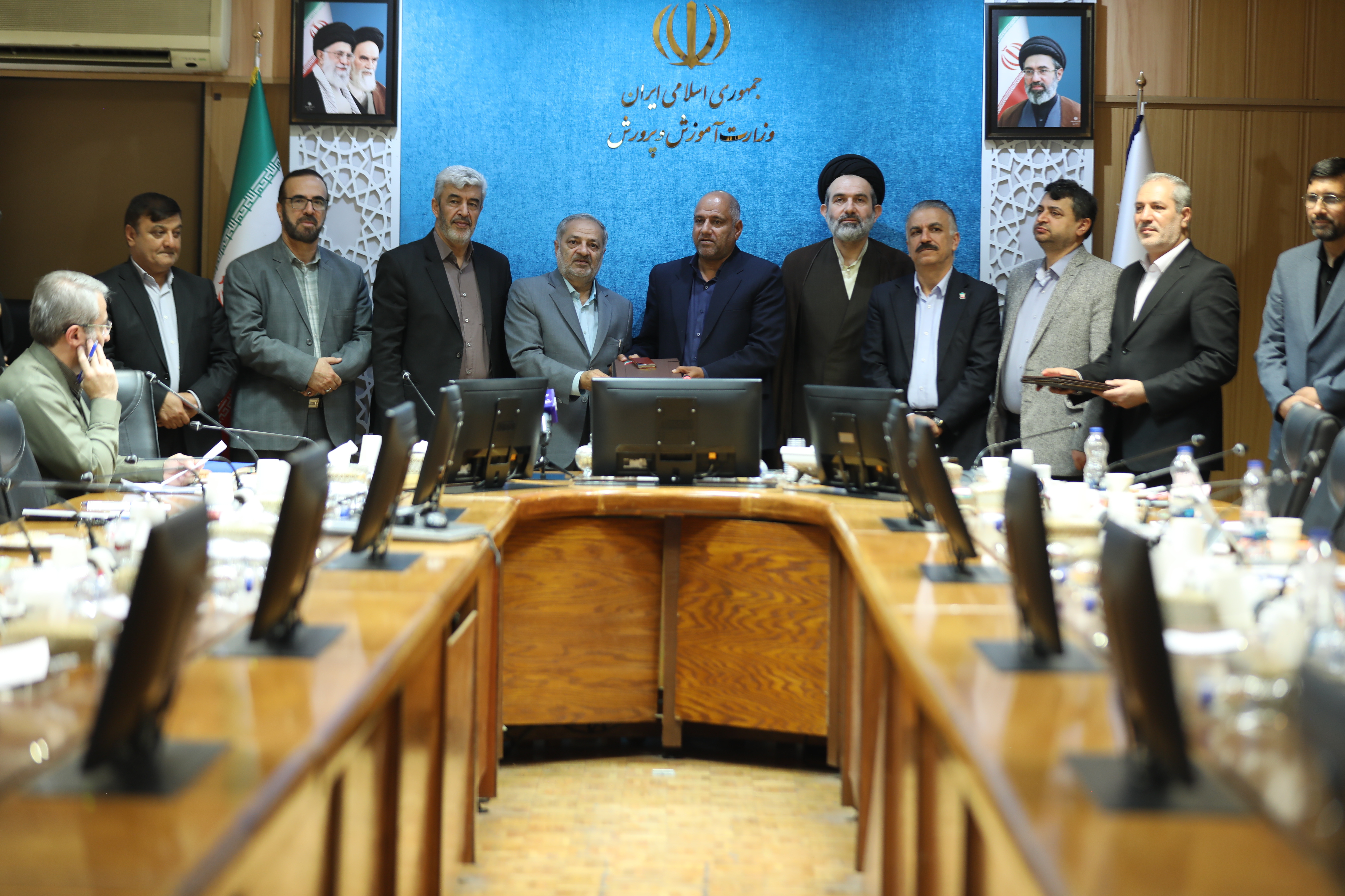نشست رؤسای دانشگاه فرهنگیان سراسر کشور