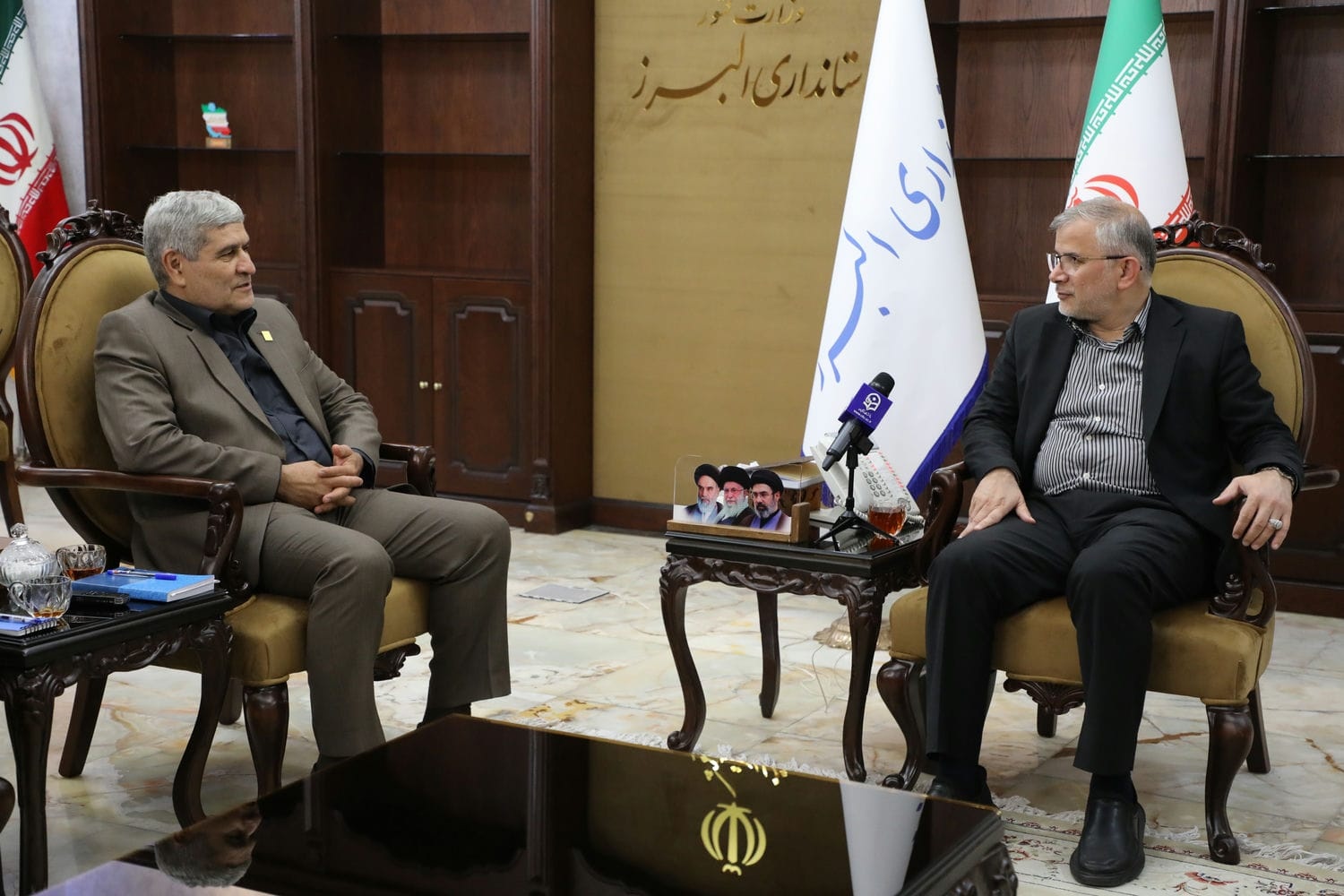 گزارشی از بازدید و نشست‌های دکتر مهرزاد حمیدی سرپرست دانشگاه فرهنگیان از دانشگاه فرهنگیان استان البرز و دیدار با استاندار