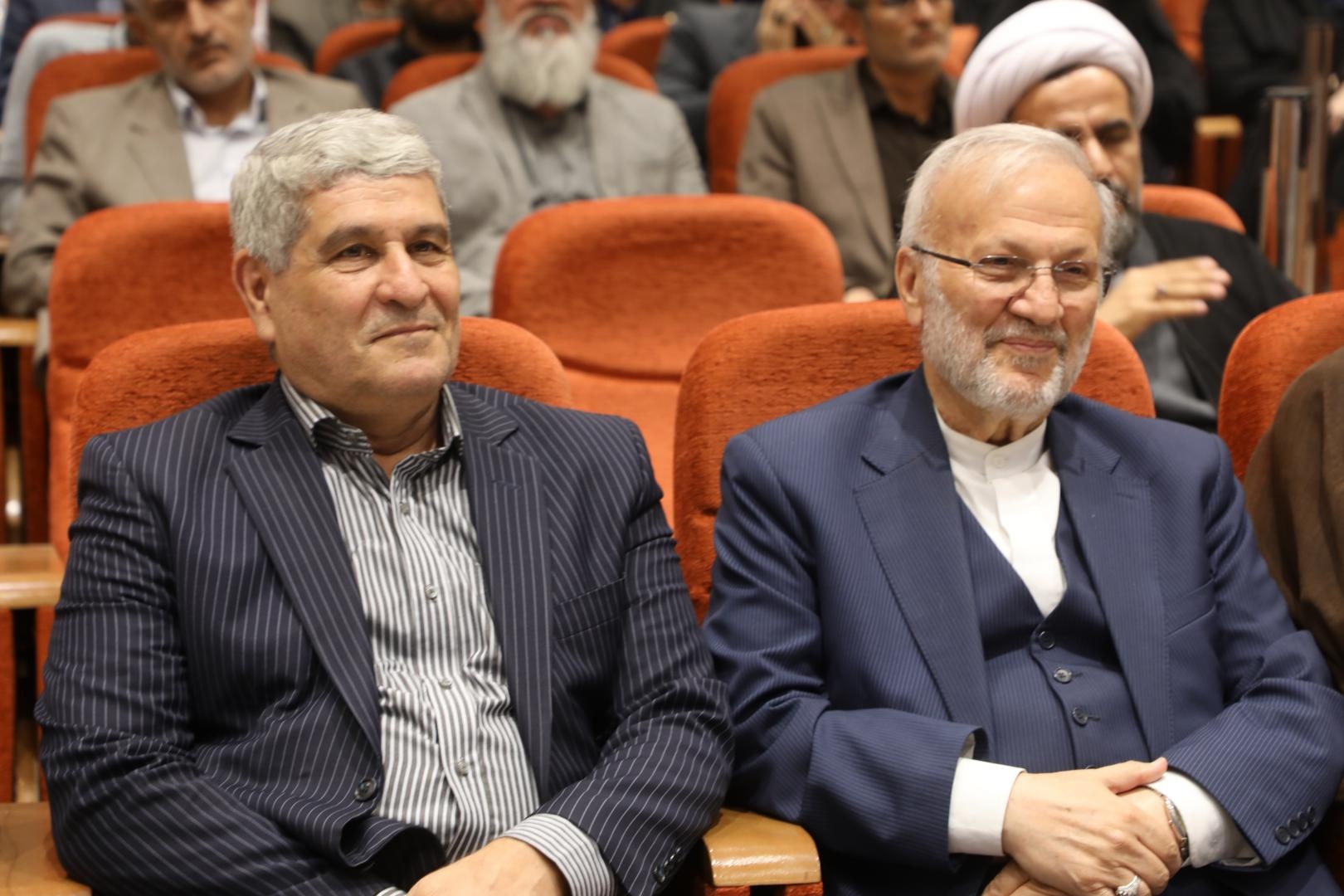مراسم بزرگداشت رهبر شهید انقلاب، حضرت آیت‌الله العظمی امام خامنه‌ای(ره) و شهدای خانواده ایشان در سازمان مرکزی دانشگاه فرهنگیان