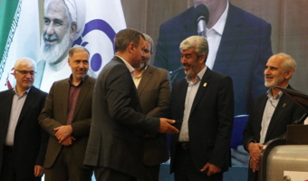 برزوئی در آیین تکریم و معارفه مدیر امور پردیس های استان فارس:

به زودی دانشگاه فرهنگیان، یکی از مؤثرترین و بهترین دانشگاه های کشور خواهد بود
