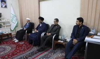 رییس دانشگاه فرهنگیان در دیدار با آیت الله حسینی بوشهری تاکید کرد:

باید از ظرفیت های کشور در مسایل فرهنگی، دینی، ورزشی و ... در جهت تربیت