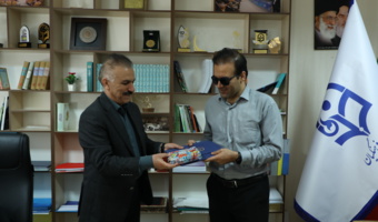 تجلیل از همکار روشندل معاونت آموزشی دانشگاه فرهنگیان به مناسبت روز جهانی عصای سفید