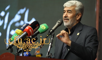 19 اردیبهشت ارزشمند ترین روز تربیت معلم
