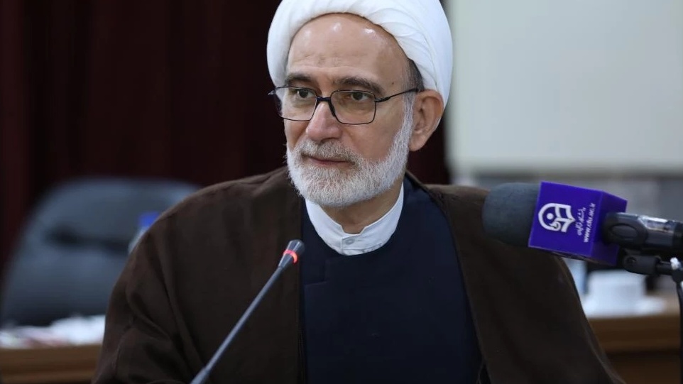 معاون فرهنگی و تربیتی:

طرح سنجش سواد قرآنی دانشجومعلمان با تأثیر در رتبه بندی اجرا می شود