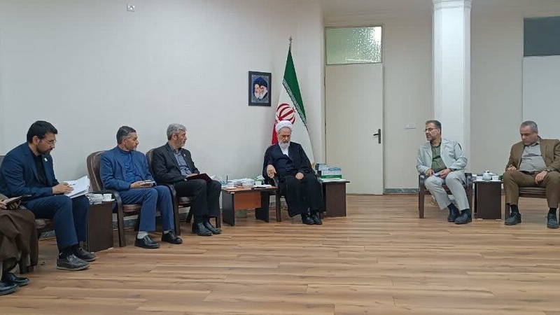 آیت الله اعرافی:

دانشگاه فرهنگیان دوره تربیت مدیر مدرسه را جدی بگیرد