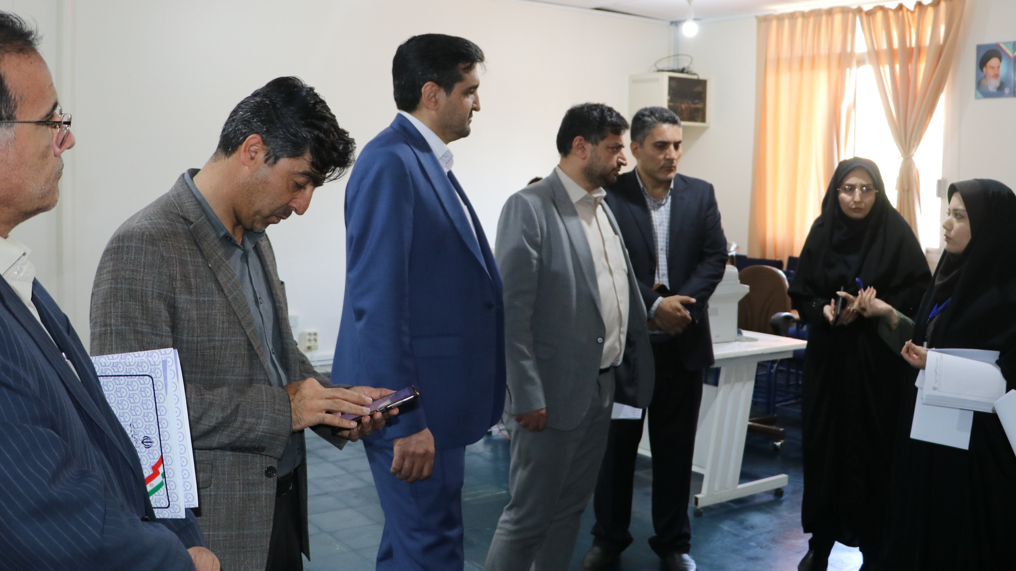 بازدید معاون امور دانشجو معلمان دانشگاه فرهنگیان از فرآیند مصاحبه پذیرفته شدگان چند برابر ظرفیت دانشگاه فرهنگیان آذربایجان شرقی