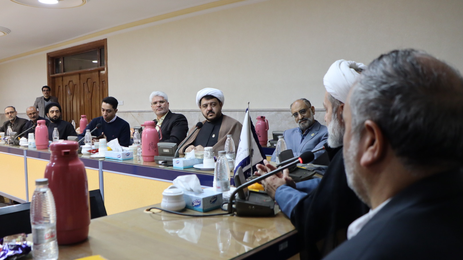 با حضور حجت الاسلام تقوی مسئول نهاد نمایندگی مقام معظم رهبری در دانشگاه فرهنگیان برگزار شد:جلسه شورای فرهنگی و اجتماعی استان خراسان رضوی